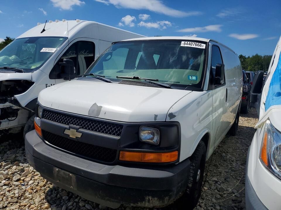 2011 CHEVROLET Express