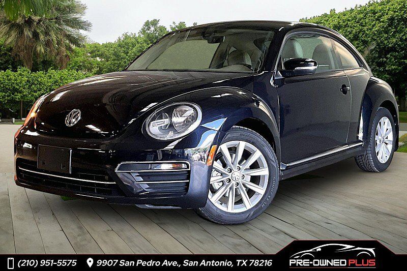 2017 VOLKSWAGEN Beetle