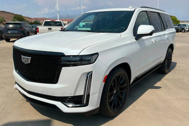 2024 CADILLAC Escalade