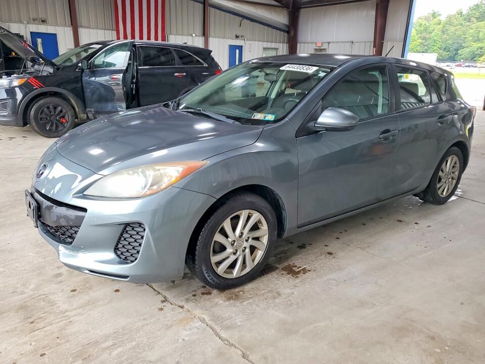 2012 MAZDA Mazda3
