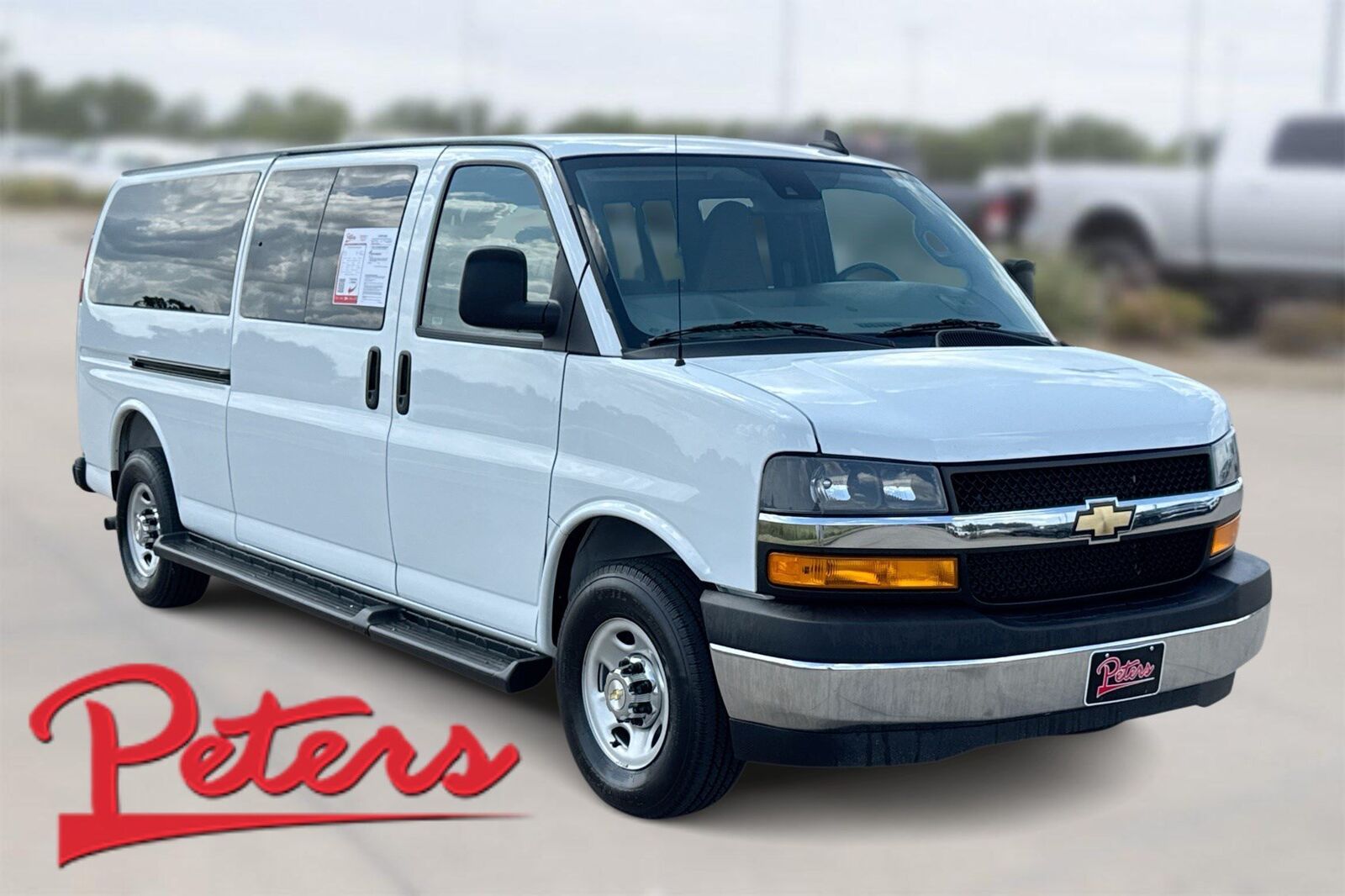2025 CHEVROLET Express