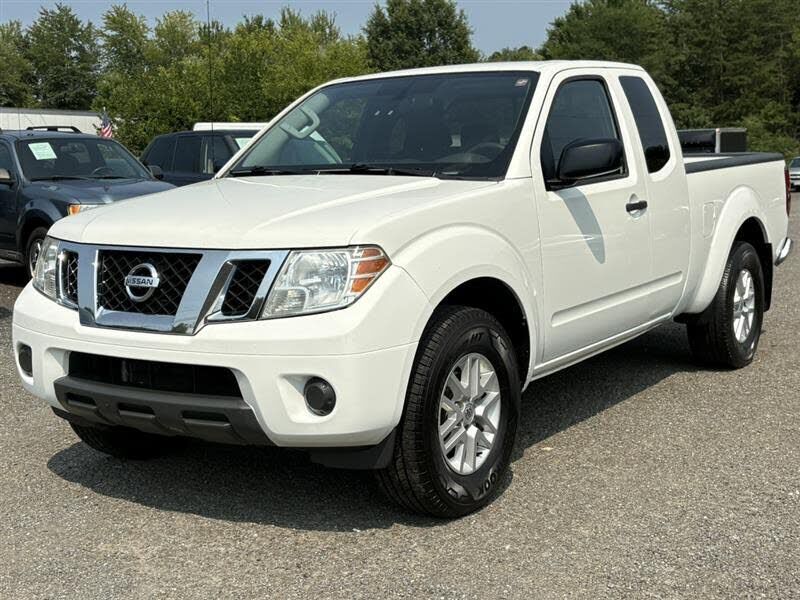 2021 NISSAN Frontier