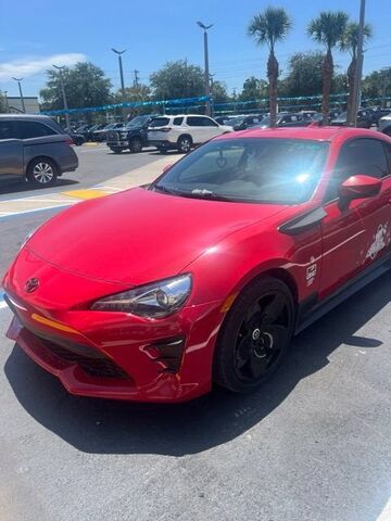 2017 TOYOTA 86