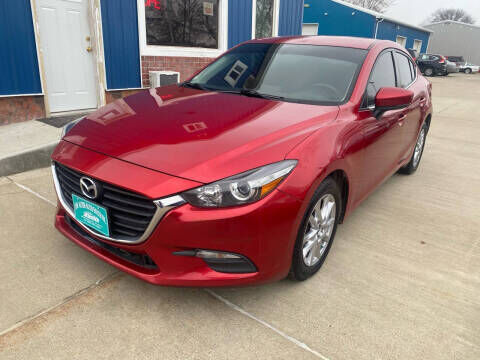 2017 MAZDA Mazda3