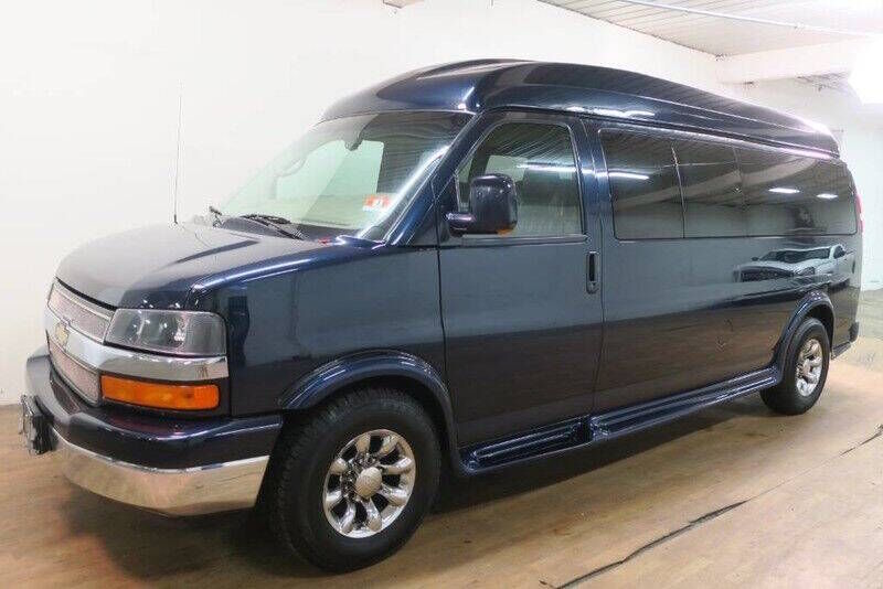 2012 CHEVROLET Express