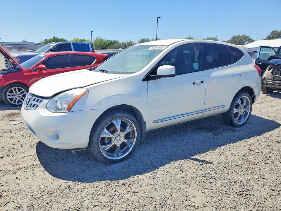 2013 NISSAN Rogue