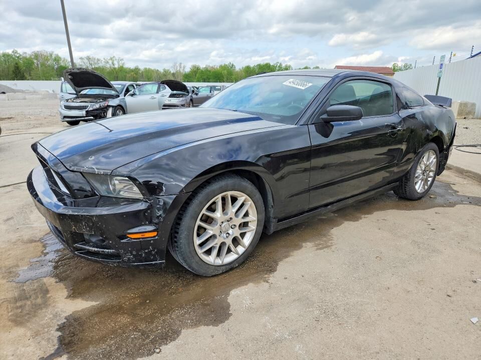 2013 FORD Mustang