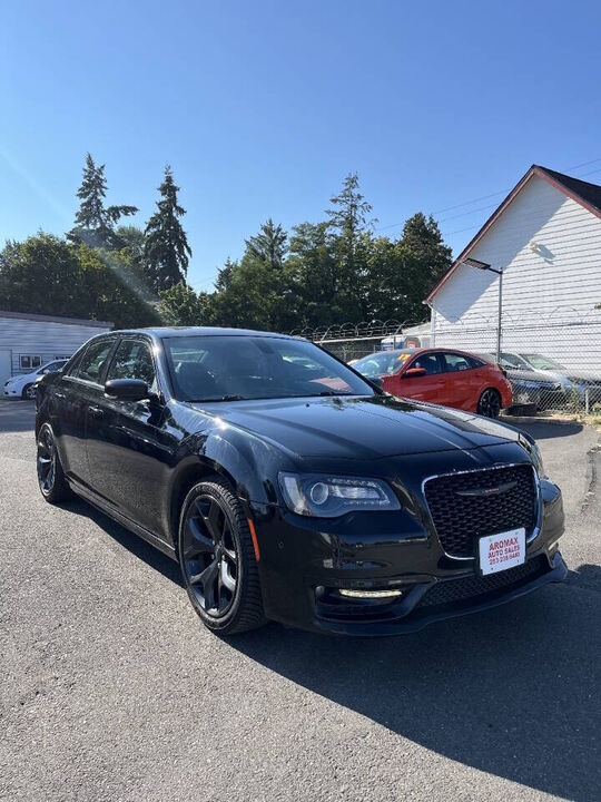 2021 CHRYSLER 300