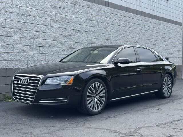 2014 AUDI A8