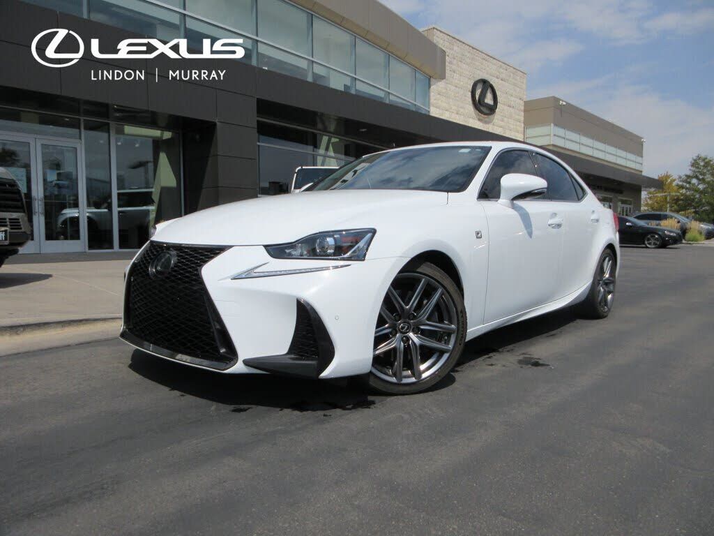 2020 LEXUS IS