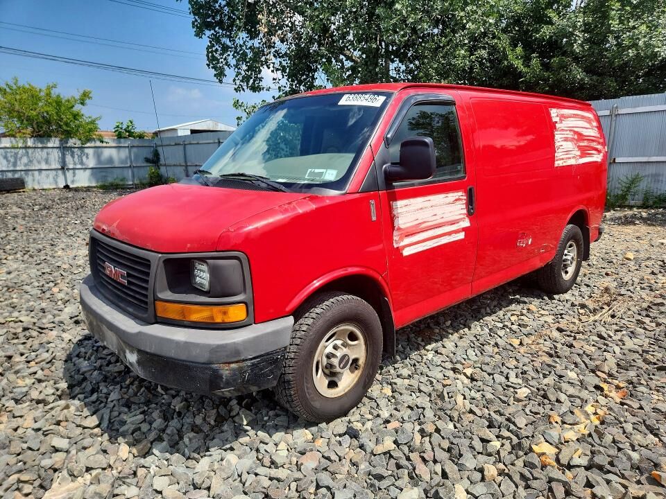 2010 GMC Savana