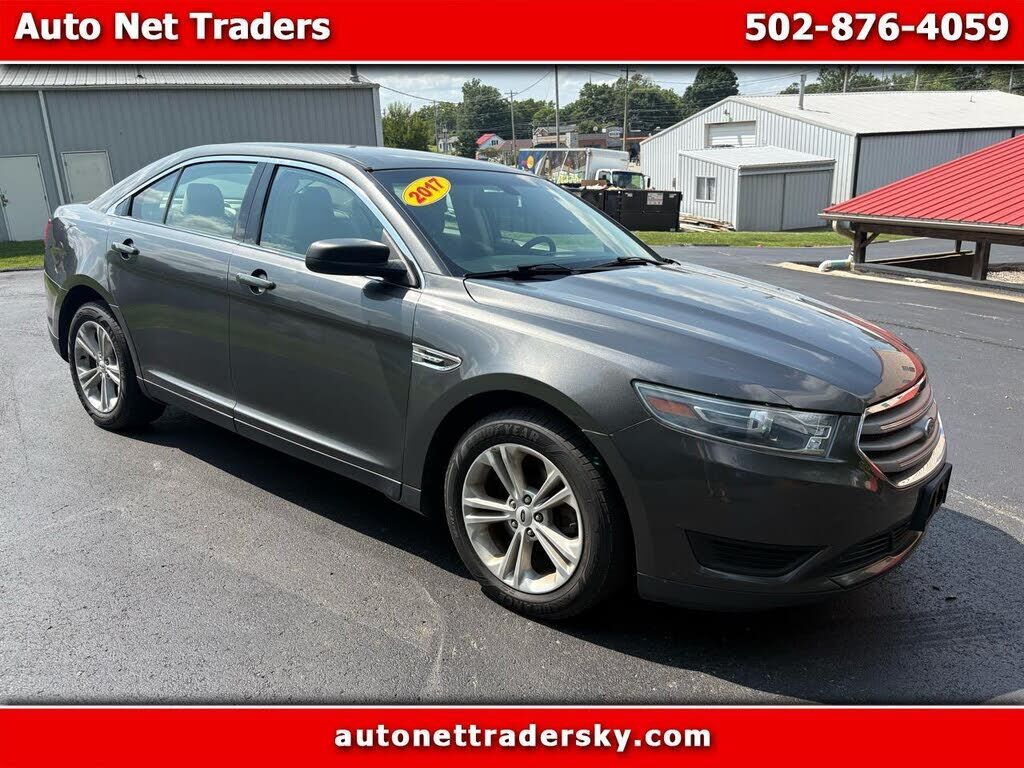 2017 FORD Taurus