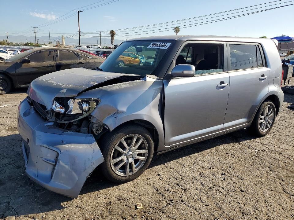 2011 TOYOTA SCION