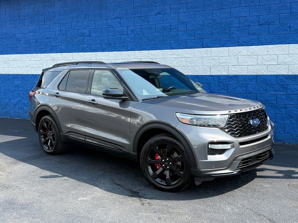 2021 FORD Explorer