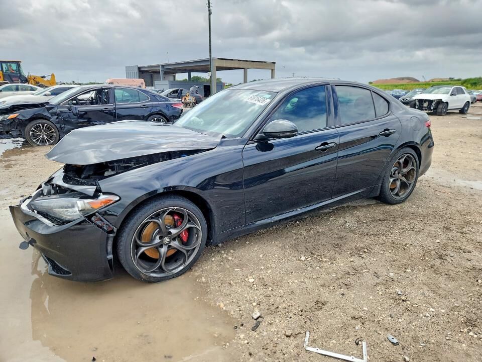 2020 ALFA ROMEO Giulia