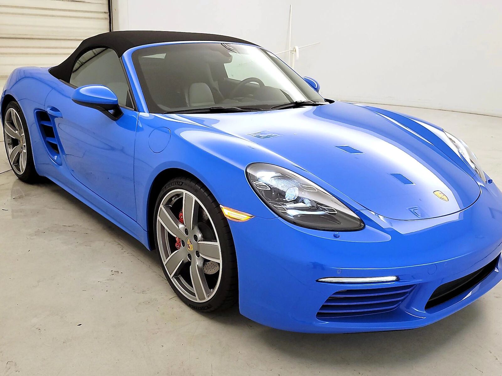 2024 PORSCHE 718