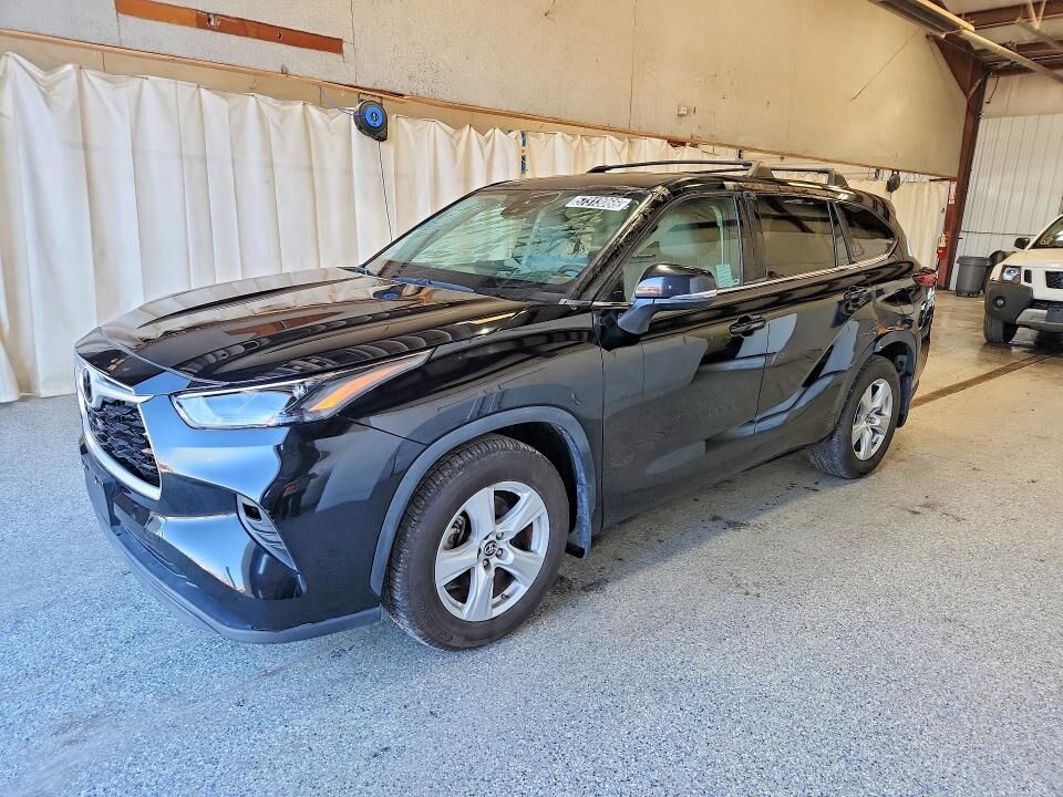 2022 TOYOTA Highlander