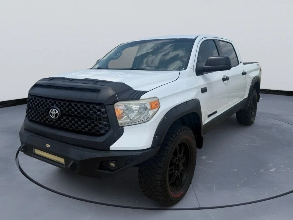 2017 TOYOTA Tundra