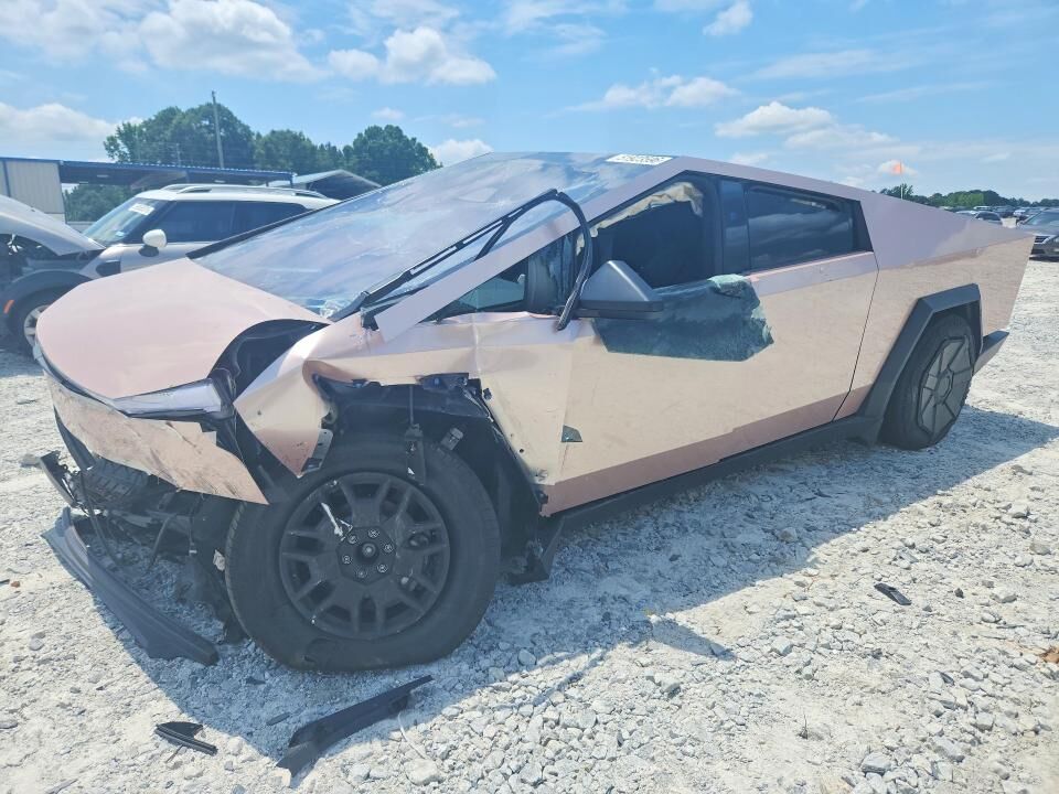 2024 TESLA Cybertruck