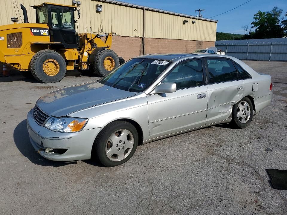 2003 TOYOTA Avalon