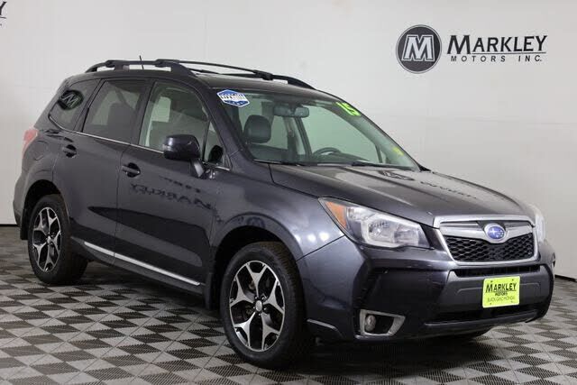 2015 SUBARU Forester