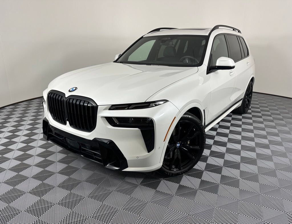 2025 BMW X7