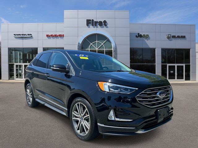 2019 FORD Edge