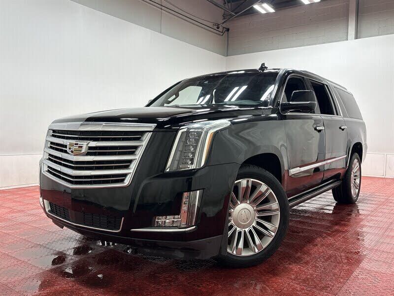 2016 CADILLAC Escalade