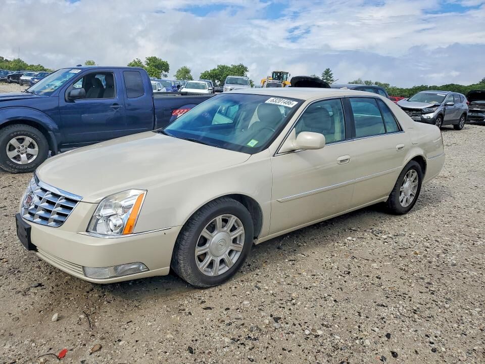 2011 CADILLAC DTS