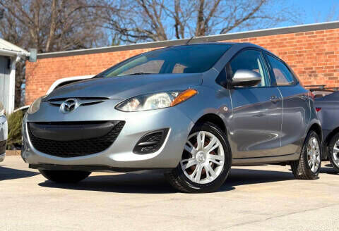 2012 MAZDA Mazda2