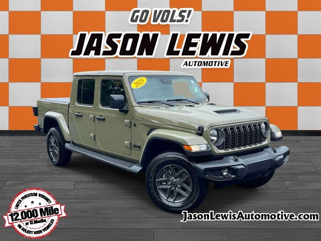 2025 JEEP Gladiator