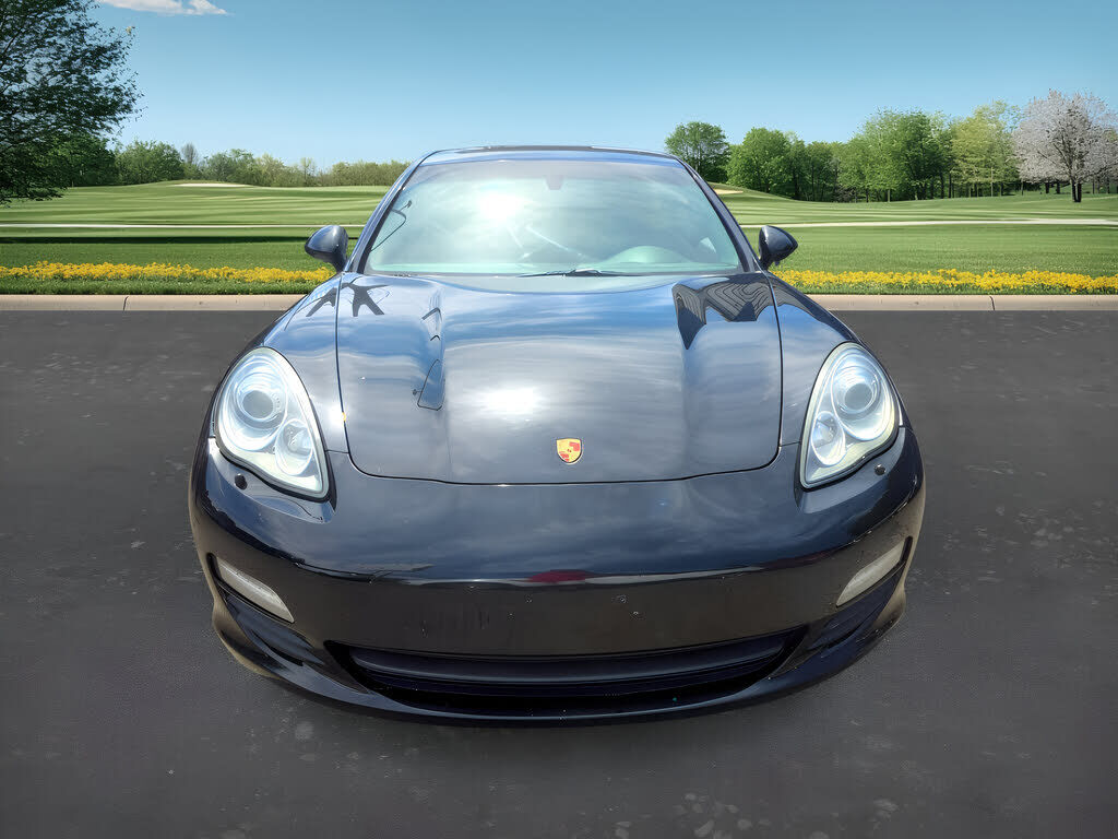 2012 PORSCHE Panamera