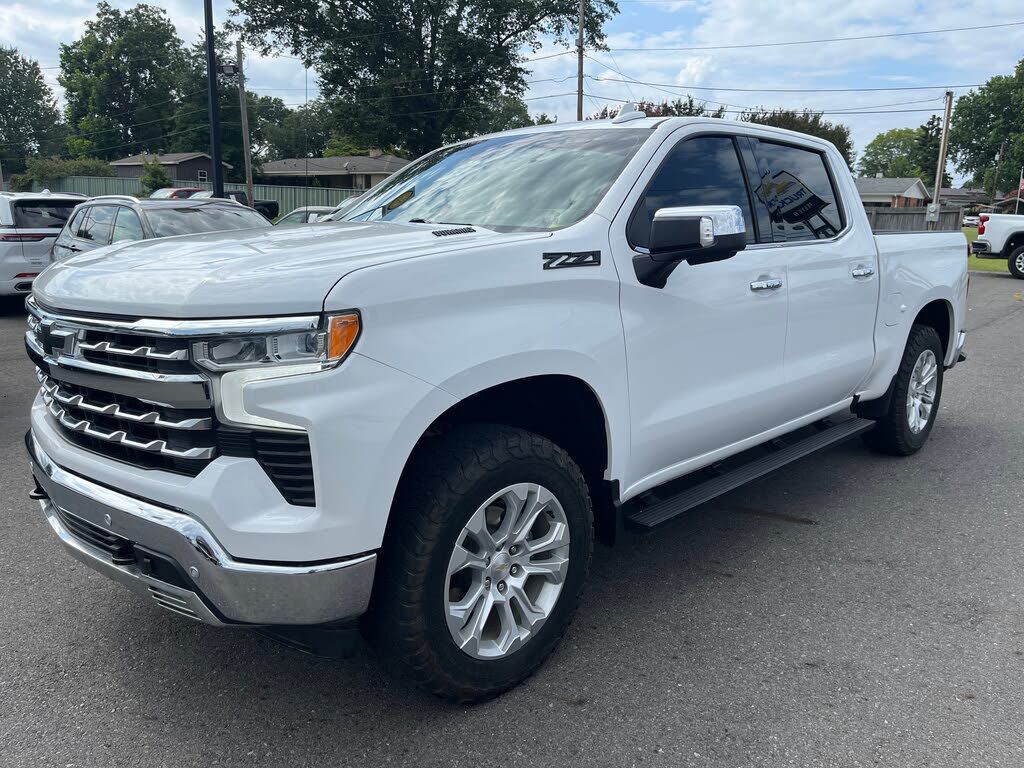 2023 CHEVROLET Silverado