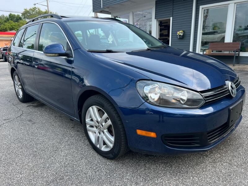 2011 VOLKSWAGEN Jetta Wagon