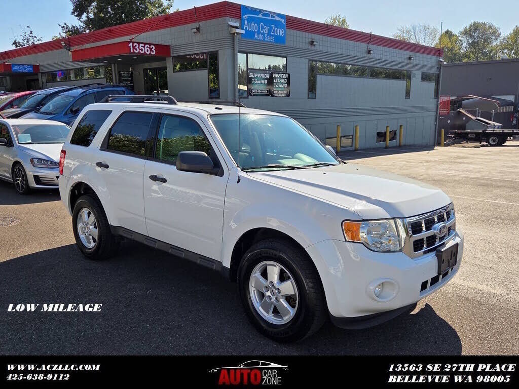 2010 FORD Escape