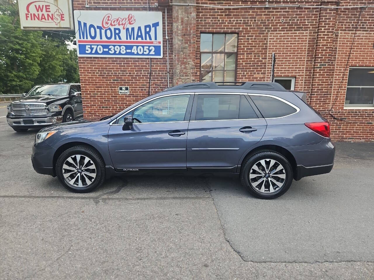 2016 SUBARU Outback