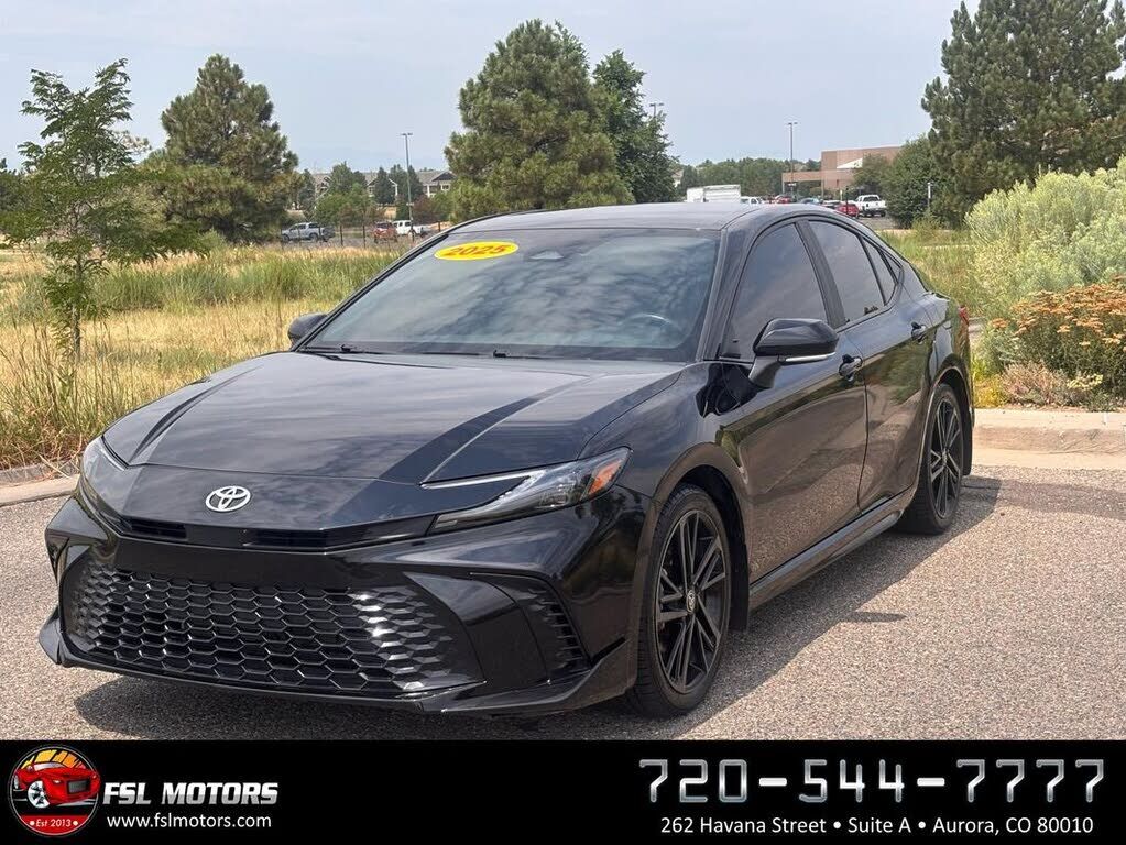 2025 TOYOTA Camry