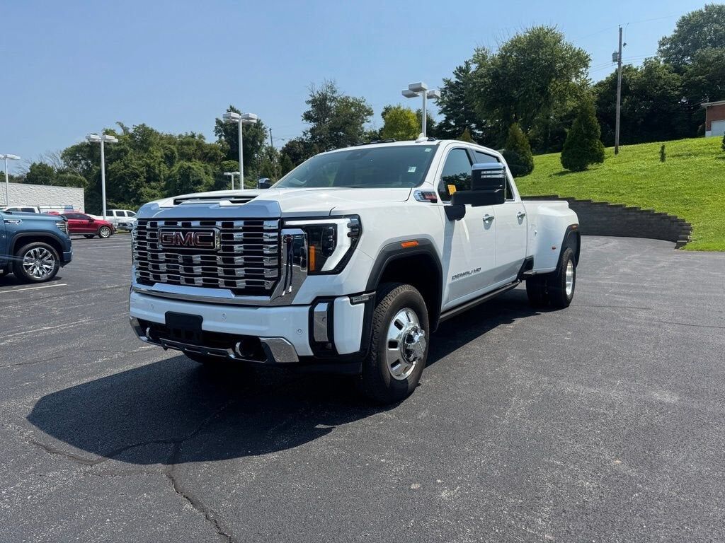2025 GMC Sierra HD