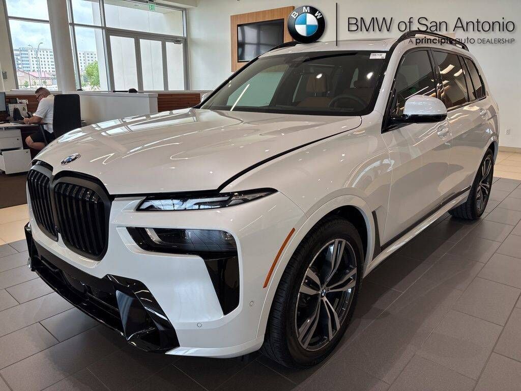 2026 BMW X7