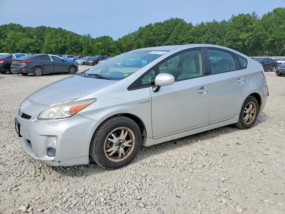 2011 TOYOTA PRIUS