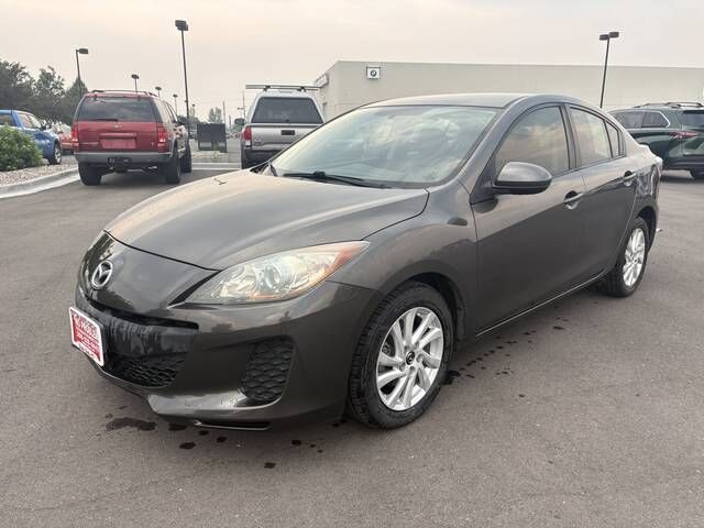 2013 MAZDA Mazda3
