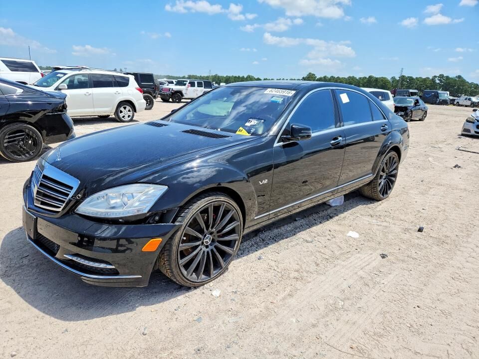 2012 MERCEDES-BENZ S-Class