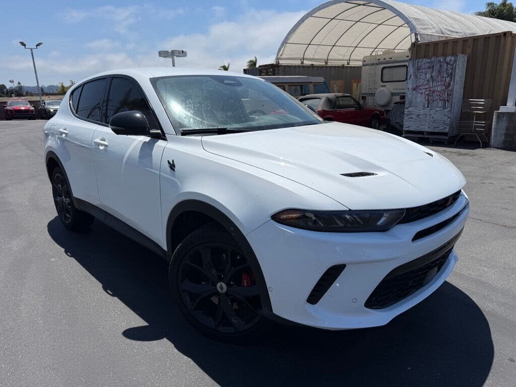 2023 DODGE HORNET