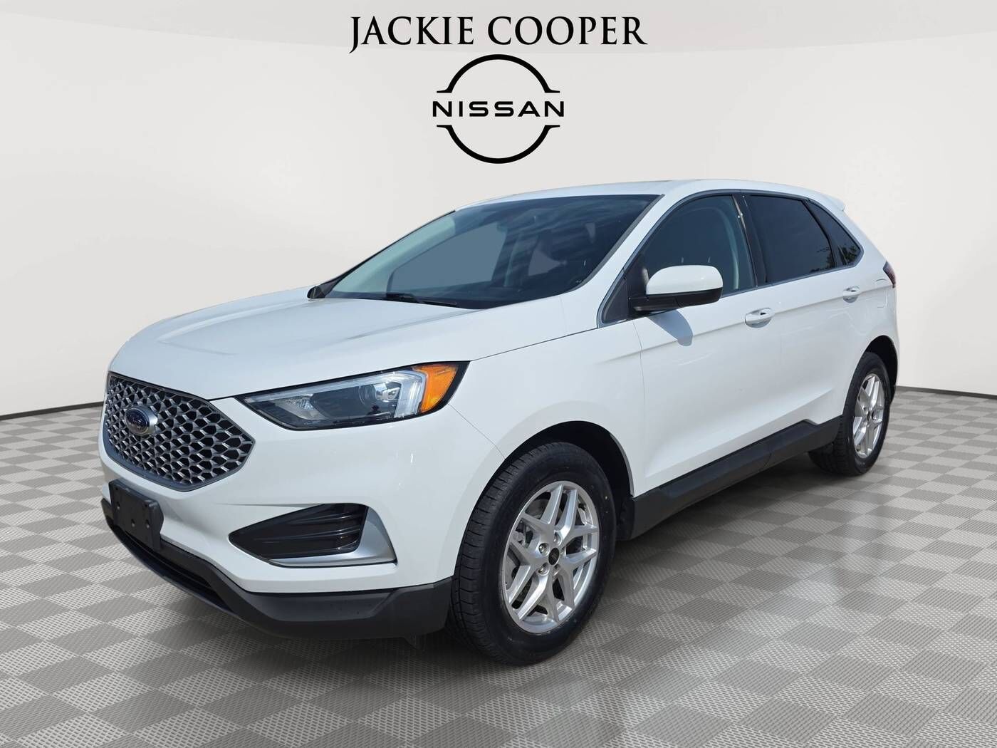 2023 FORD Edge