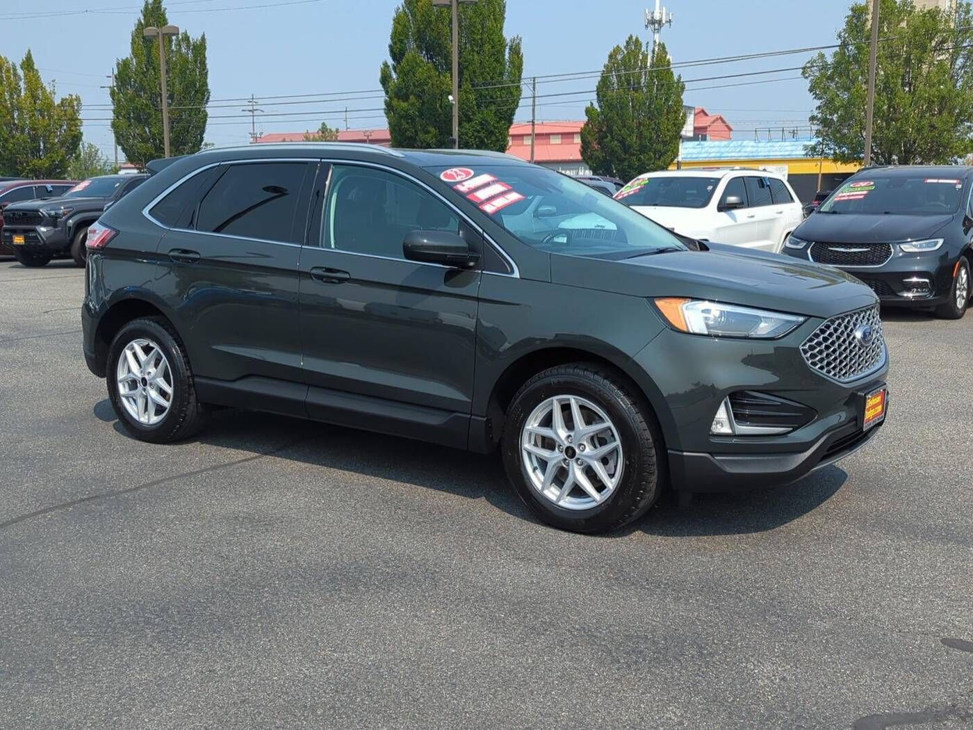 2023 FORD Edge