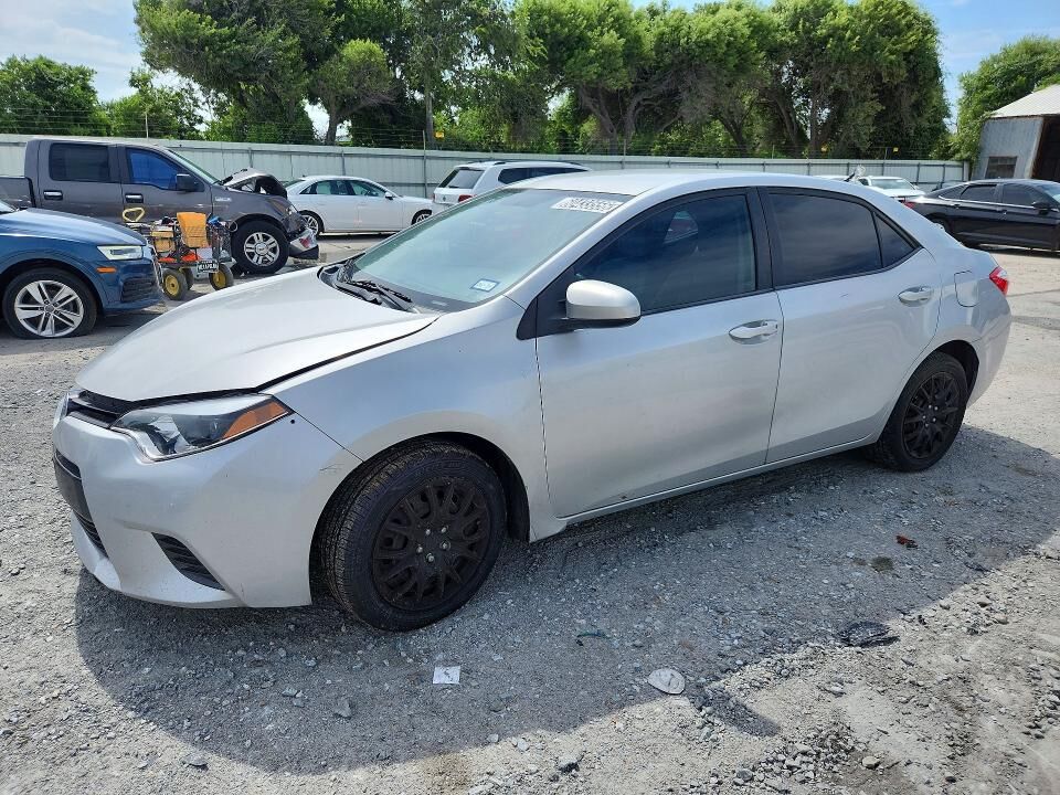 2015 TOYOTA Corolla