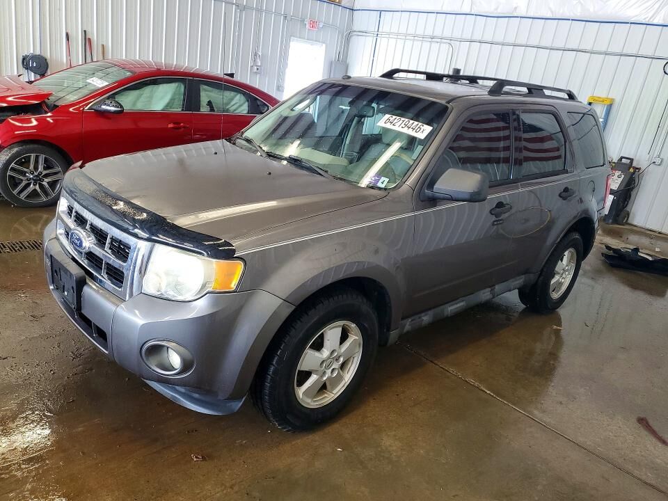 2011 FORD Escape