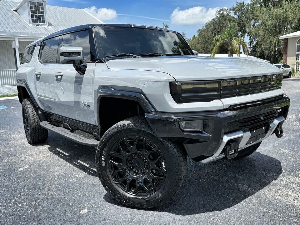 2025 GMC Hummer EV SUV