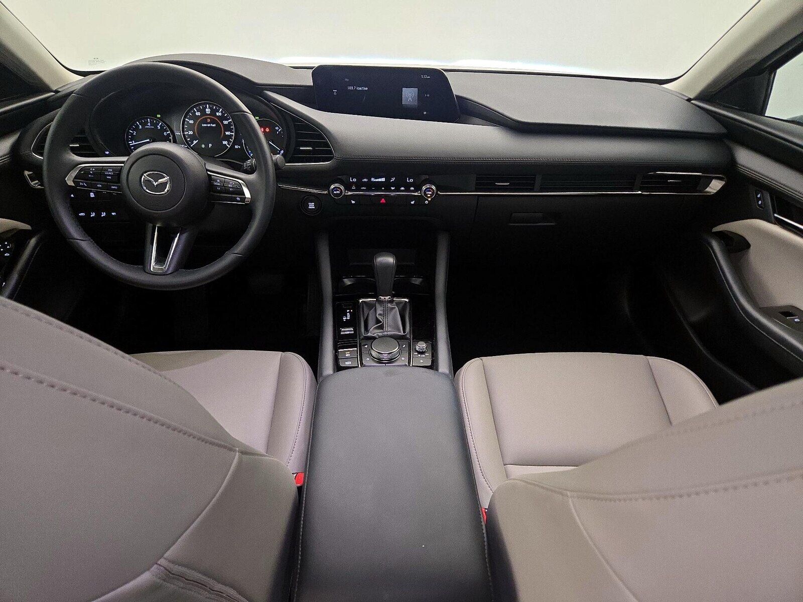 2025 MAZDA Mazda3