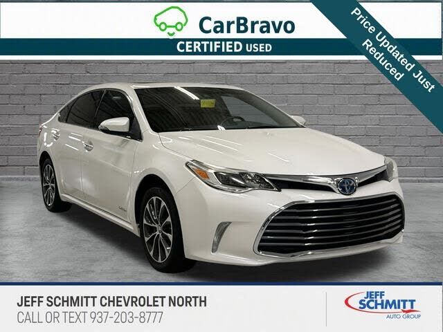 2017 TOYOTA Avalon